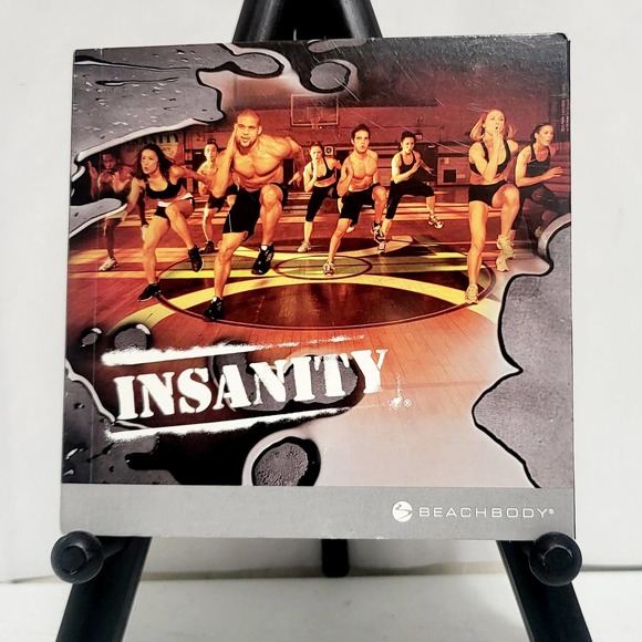 INSANITY 10 Disc Ultimate Cardio Workout DVD's - Picture 1 of 6
